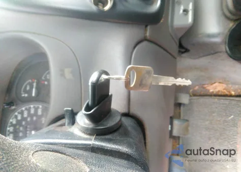 2002 Ford Ranger Xl/Xlt from USA, damaged, VIN 1FTYR14D42TA46640